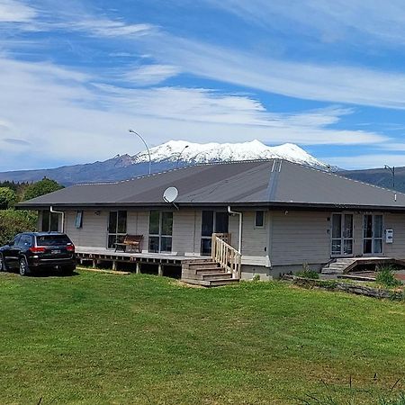 Tongariro Estate Appartement National Park Buitenkant foto