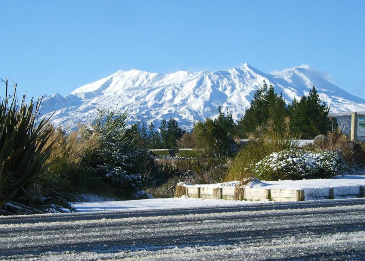 Tongariro Estate Appartement National Park Buitenkant foto